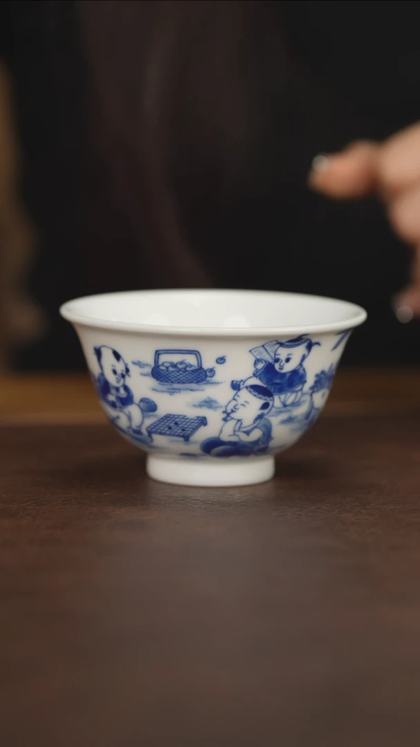 【闪购商品】段式青花童子压手杯