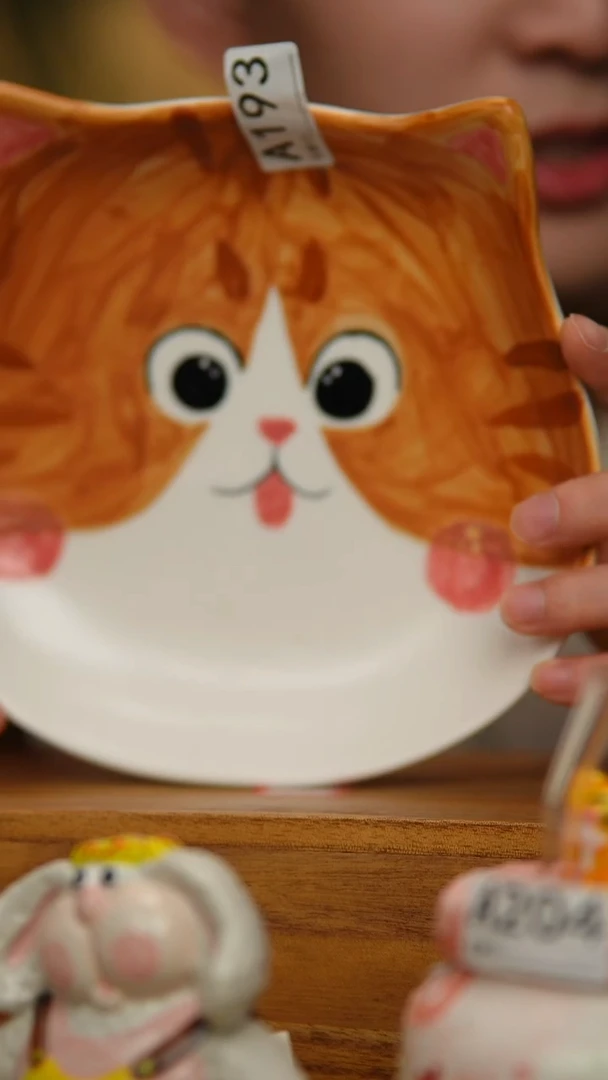 陶瓷猫猫盘子193