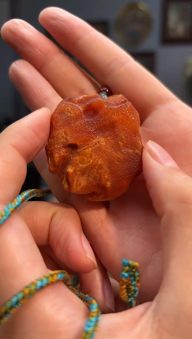 琥珀颈饰未镶嵌吊坠