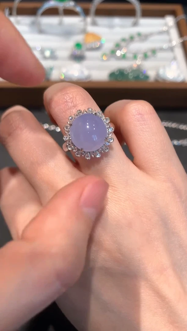 【闪购商品】翡翠戒指18K金镶嵌18500