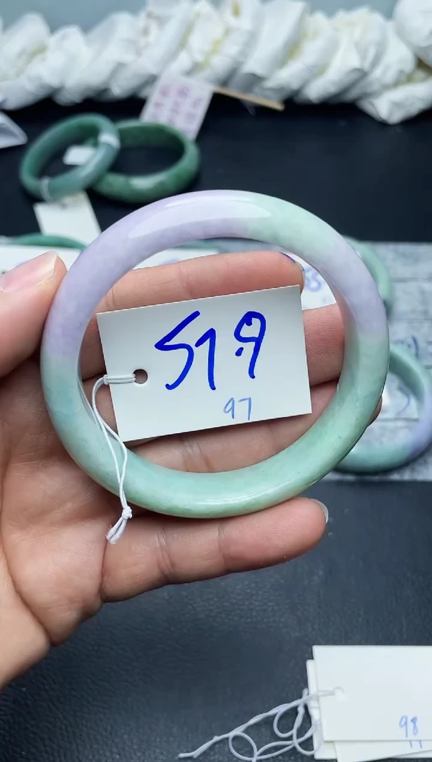 未镶嵌手镯翡翠97