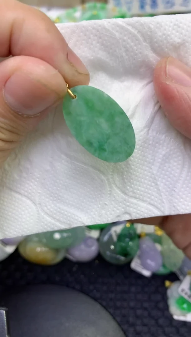 颈饰未镶嵌翡翠天然缅甸A货翡翠