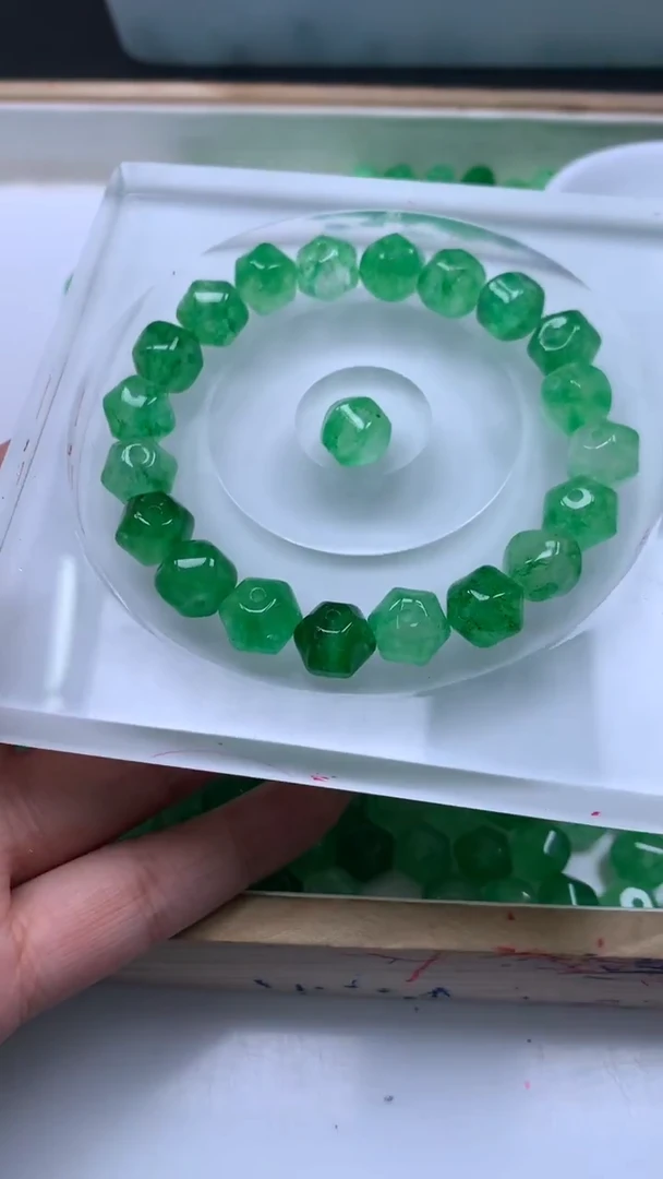 未镶嵌散珠碧玺E72 绿碧玺 灯笼珠10mm10个9.9元