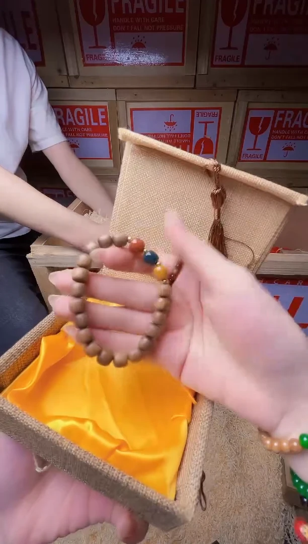 精品手串 无礼盒