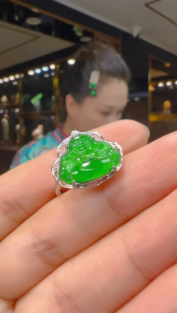 翡翠戒指银S925镶嵌281(多样性发货发其一)