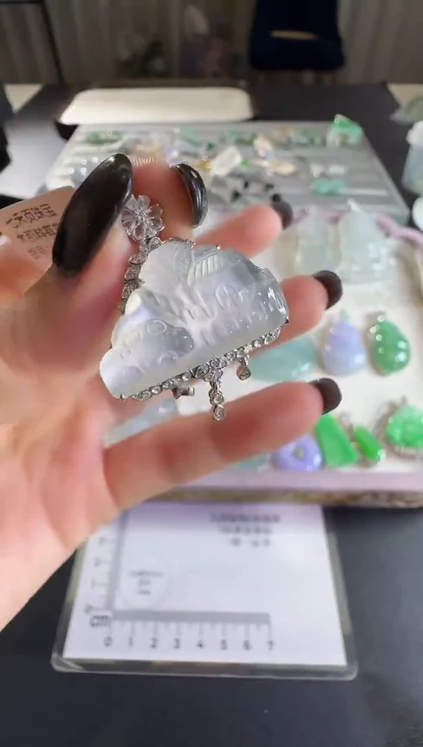 吊坠(不含链)18K金镶嵌翡翠【源头工厂】钻石镶嵌