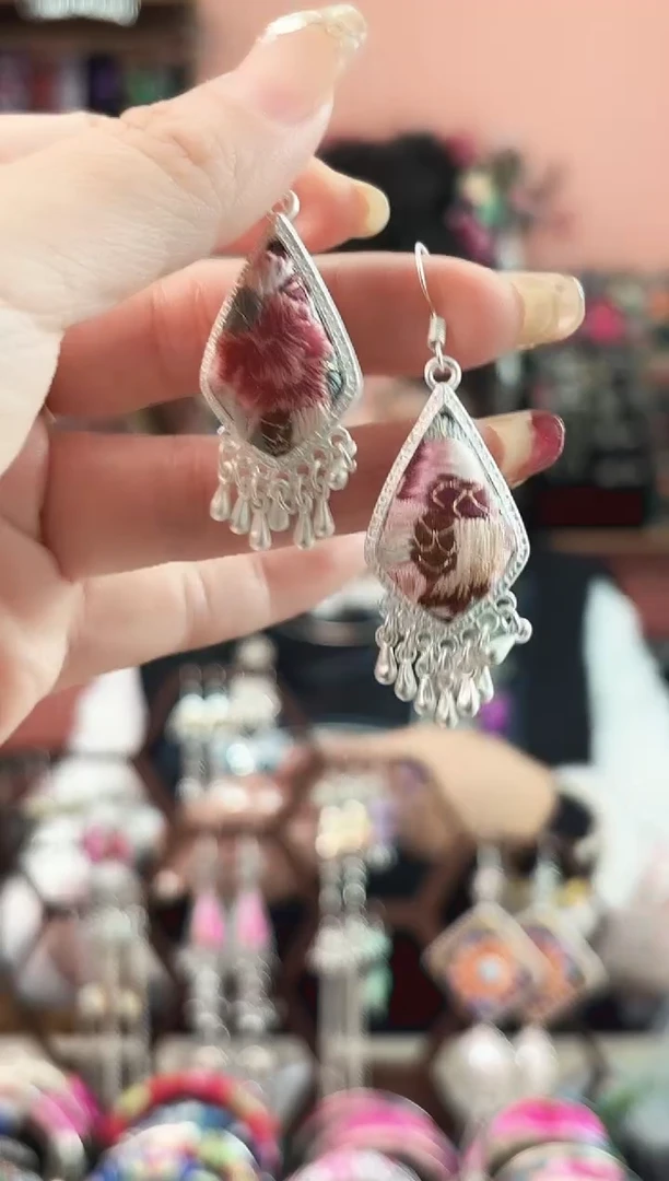 艺枝独绣手工饰品131