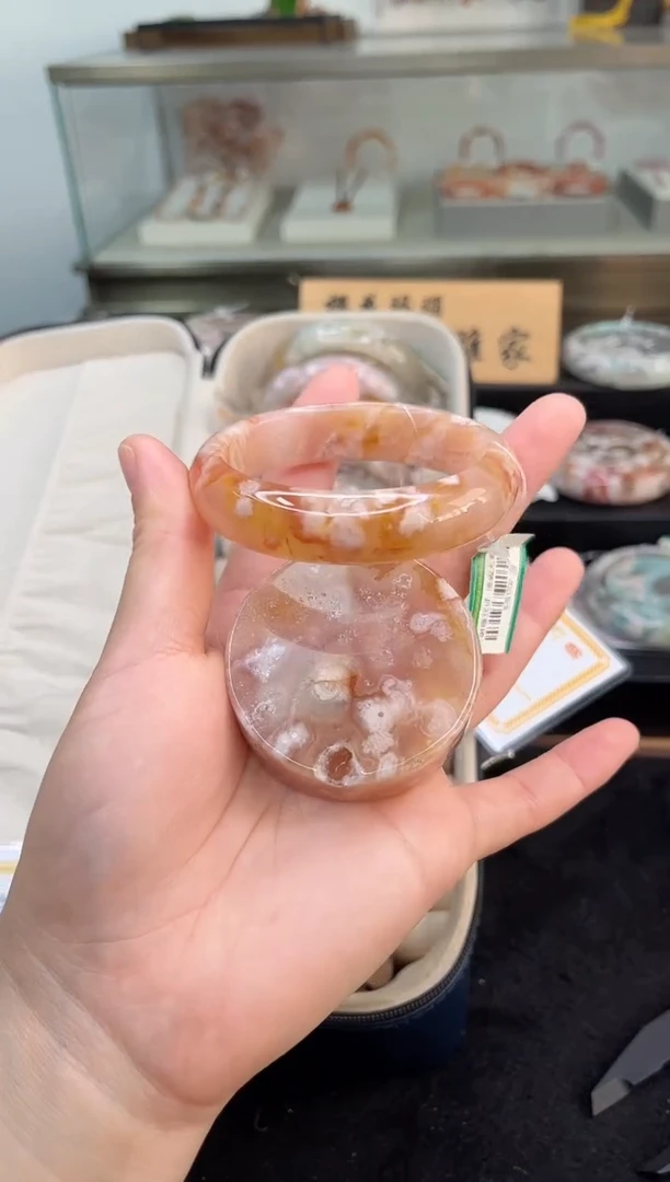 未镶嵌手镯石英质玉55圈口（赠品镯心）36751702