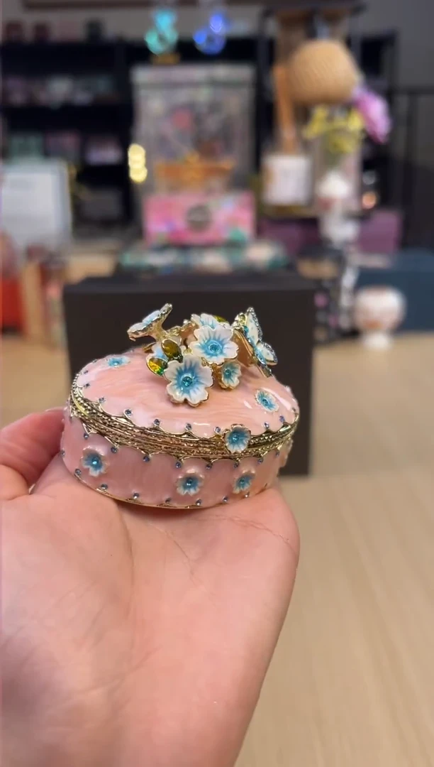 164七宝粉色椭圆花盒