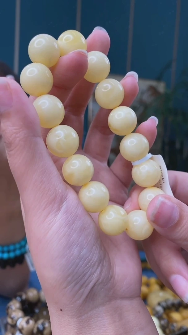 未镶嵌琥珀裸石4/29-GM-#多样性发其一165