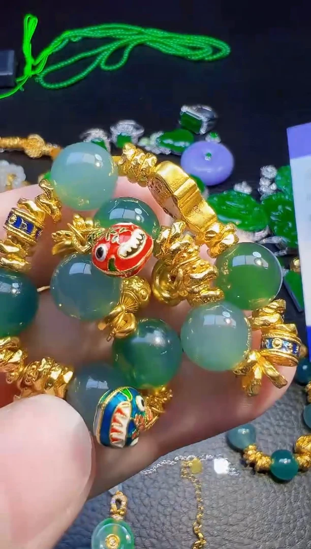 足金镶嵌手链翡翠m****g翡翠