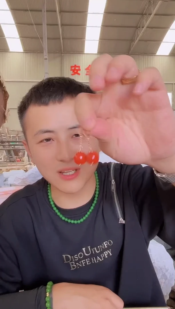 玛瑙/玉髓耳钉合金锦红耳钉多样性发货