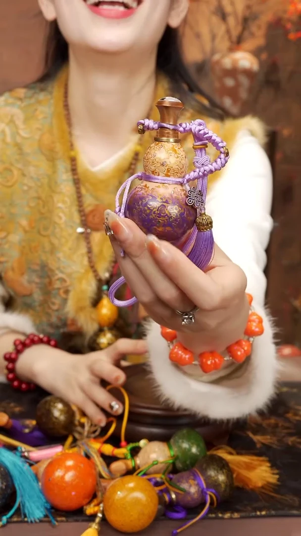 133--大漆开口小葫芦----178