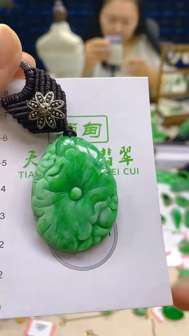 颈饰未镶嵌翡翠新号开播 全场乱卖