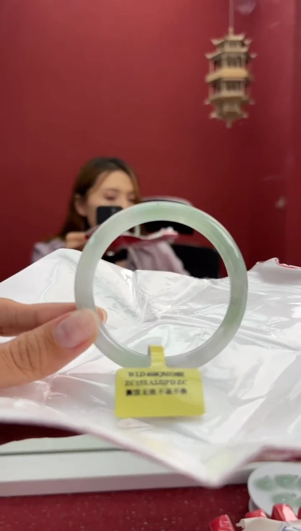 翡翠手镯（圆镯）未镶嵌1手镯