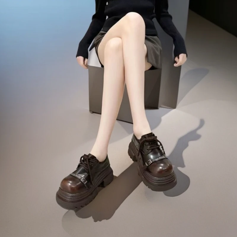 欧货时尚大头擦色字母系带扣子小皮鞋布洛克小个子英伦乐福鞋女鞋