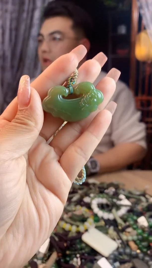 【闪购商品】和田玉挂件未镶嵌多样性发货拍一发一