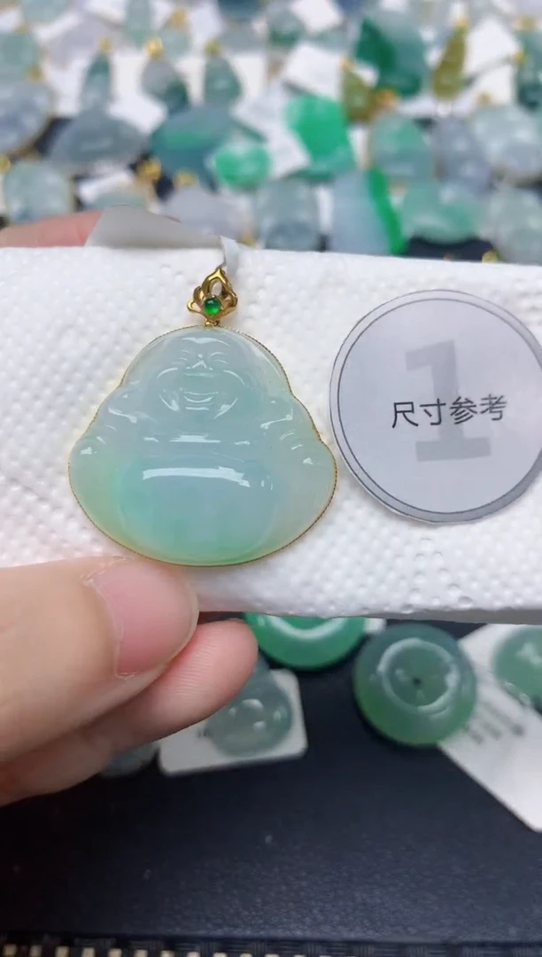 颈饰18K金镶嵌翡翠天然缅甸A货翡翠