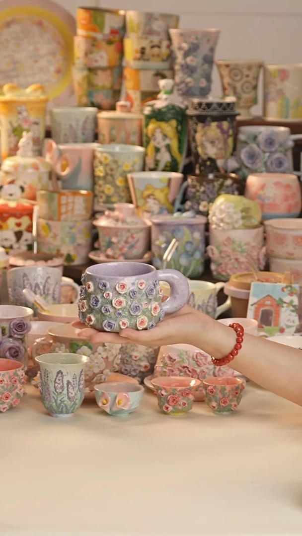 其他景德镇釉下彩手绘设计师款陶瓷