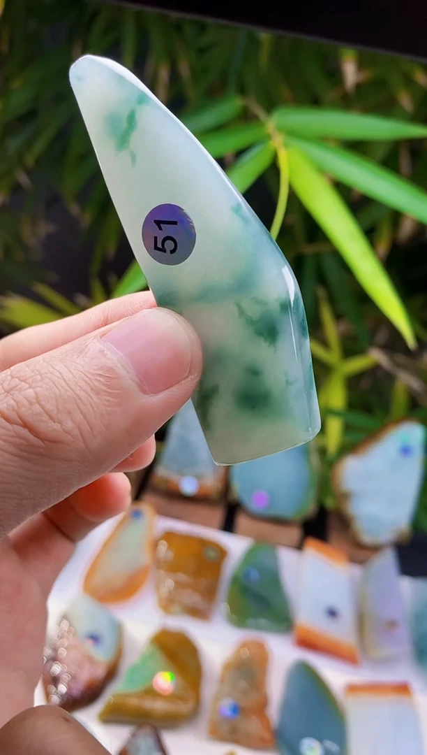 未镶嵌定制翡翠翡翠