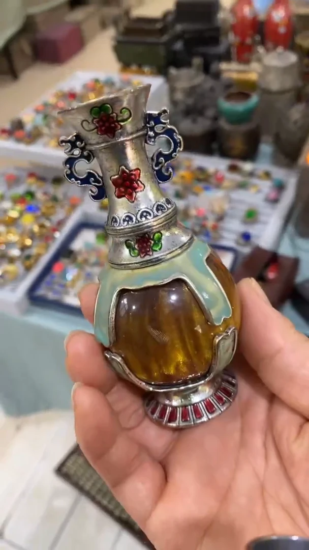 【闪购商品】1宫廷影视老旧工艺摆件