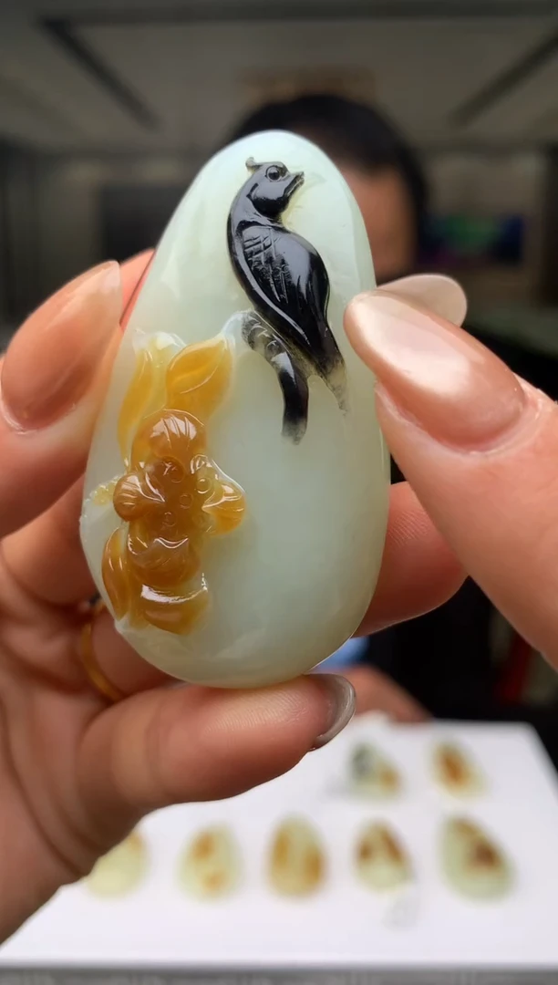 【闪购商品】定制和田玉Boss阳天然和田玉（拍一发一）