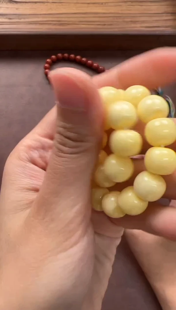 裸石蜜蜡未镶嵌月***~手串手串