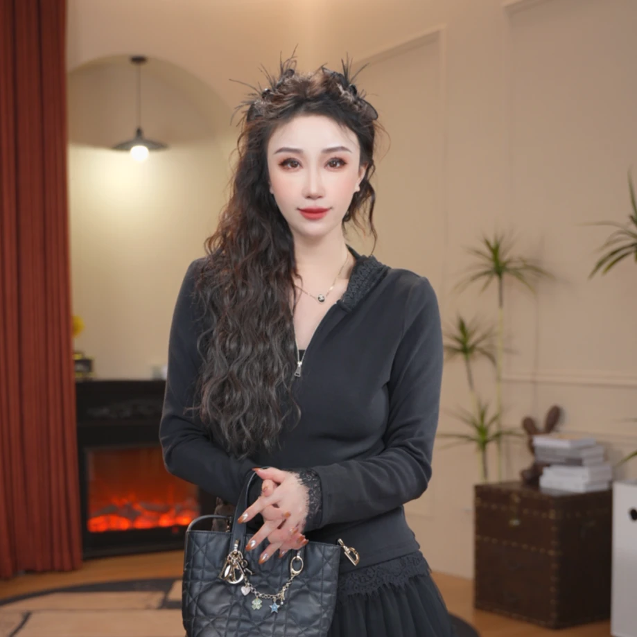 JR·雪姐·墨色风驰-91321 拉链款蕾丝拼接长袖上衣