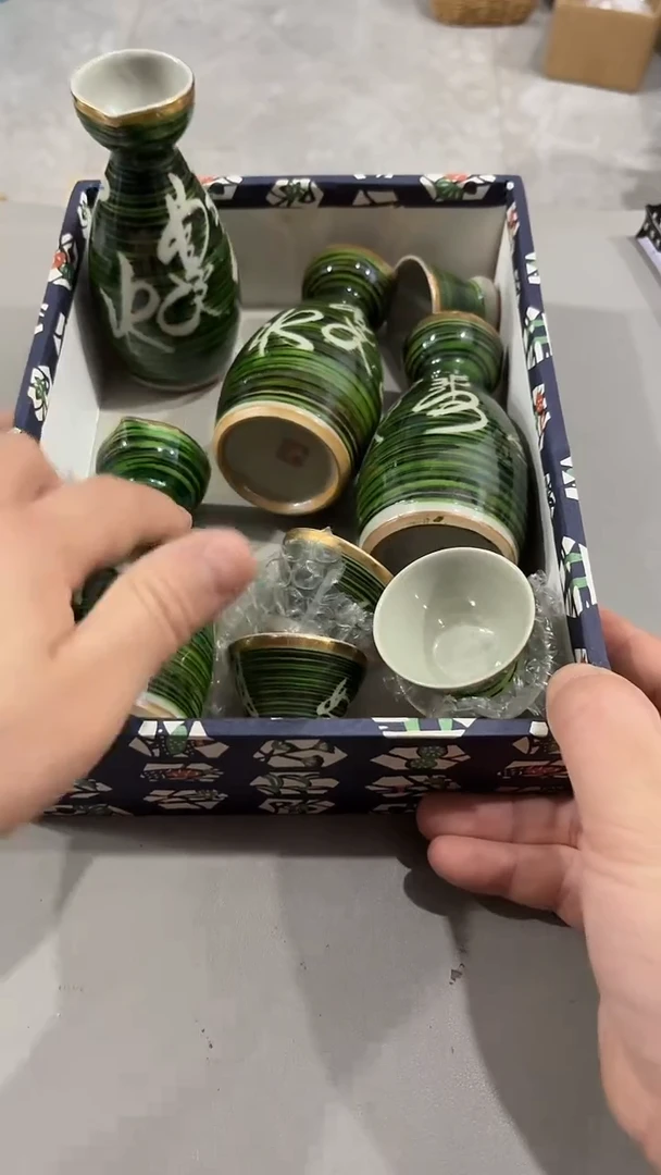 瓷器闪购商品 如图所示