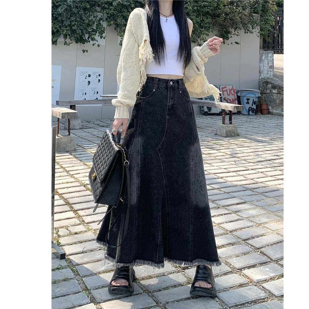 300斤大码女装复古设计感牛仔半身裙女胖mm遮胯显瘦a字毛边长裙子