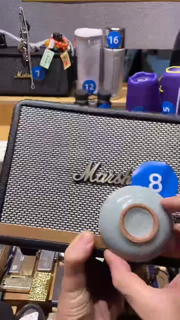 瓷片闪购商品 如图所示