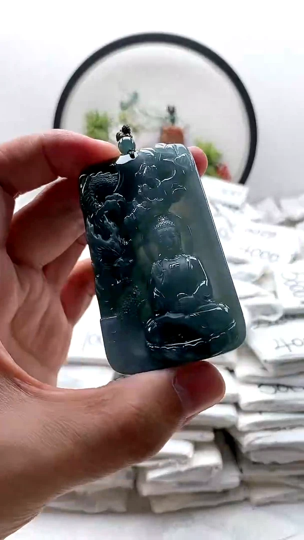 颈饰未镶嵌翡翠阿弥陀佛