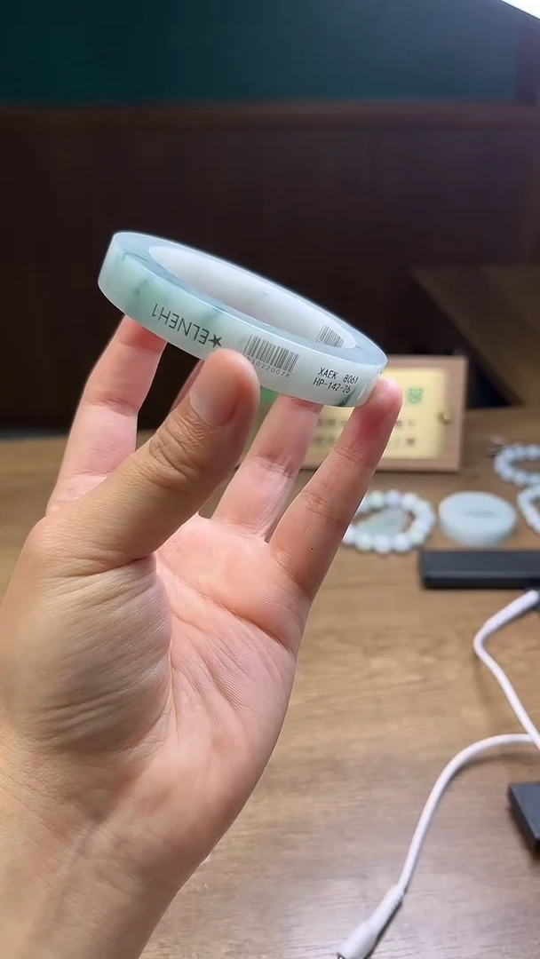 未镶嵌手镯定制翡翠定制