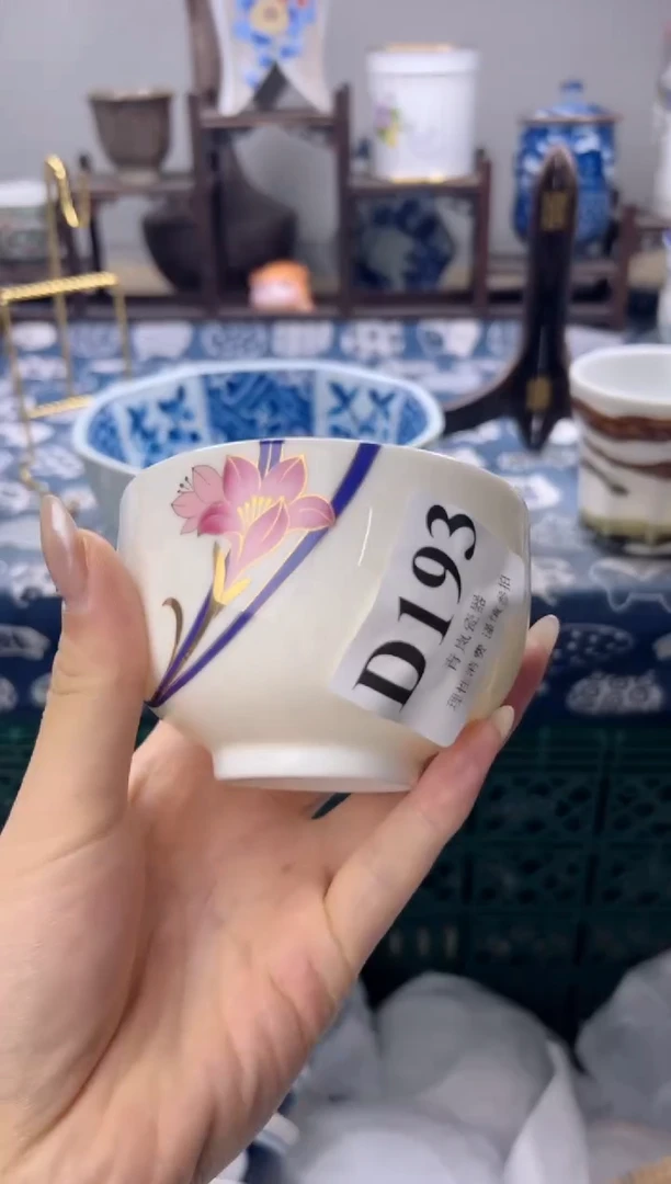 瓷片花****声  D193