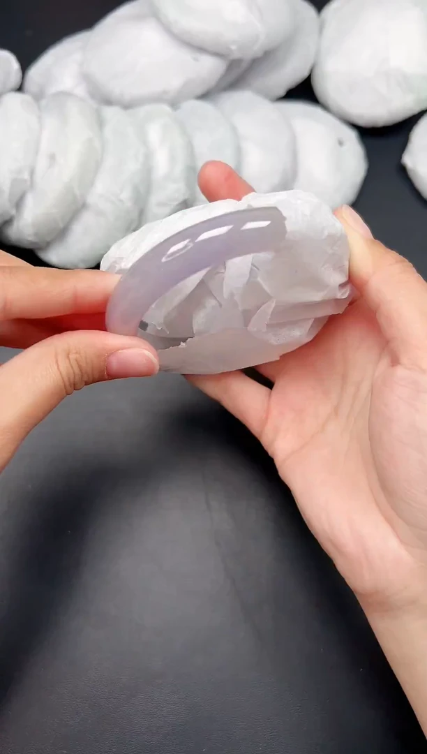 精品手镯，一物一拍J028