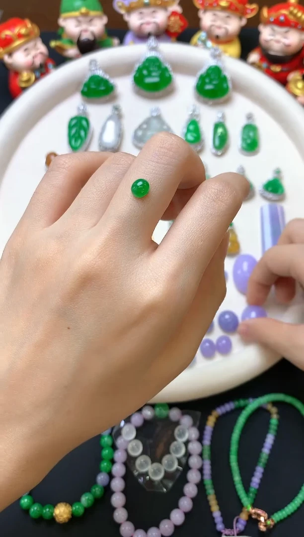 定制翡翠未镶嵌裸石（镶嵌定制）