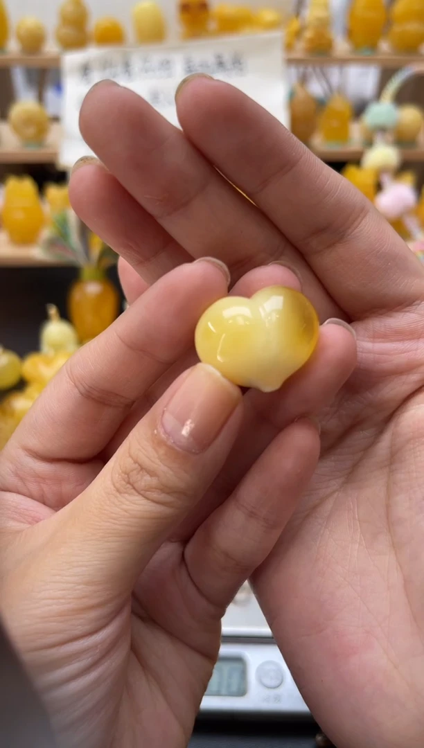 琥珀未镶嵌珠宝奇石058琥珀蜜蜡微瑕