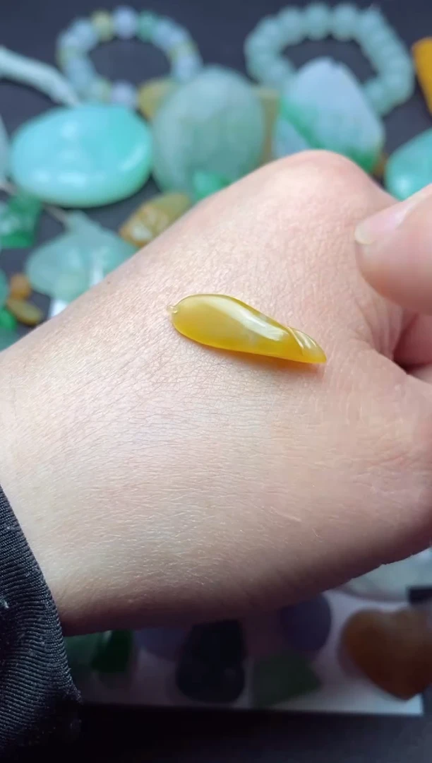 【闪购商品】定制翡翠未镶嵌a货翡翠