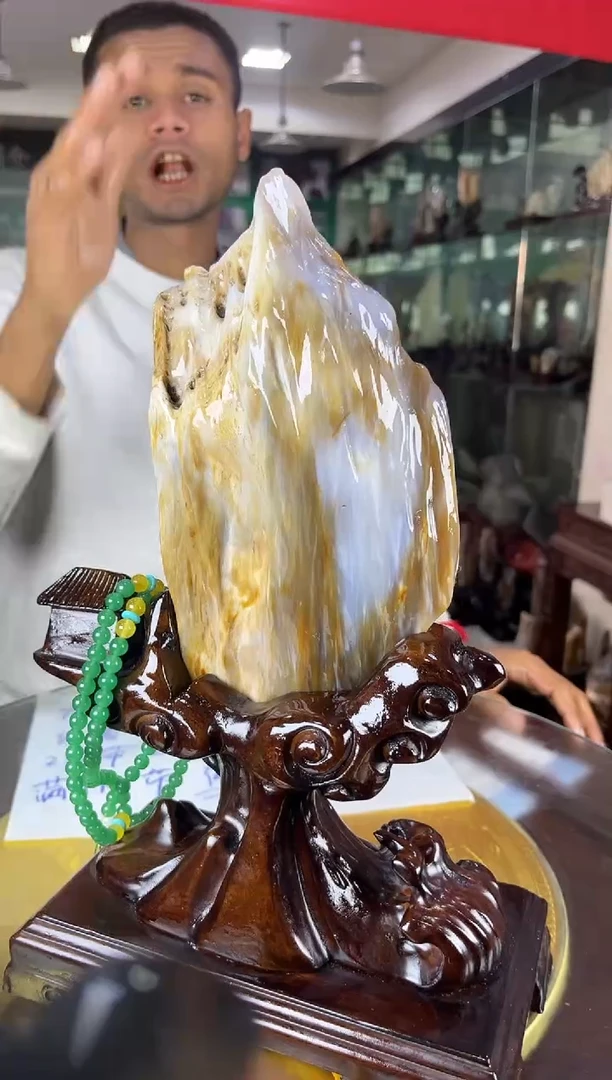 未镶嵌珠宝奇石硅化玉缅甸天然树化玉精品摆件