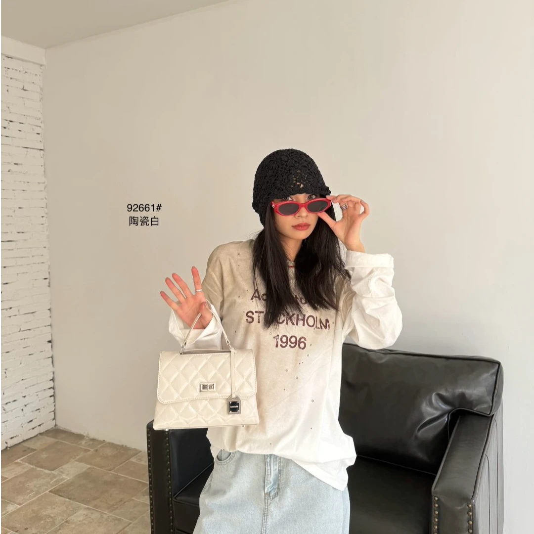 【芝麻集】SK-92661-陶瓷白RAIN.CUN时尚休闲百搭腋下斜跨轻奢女包