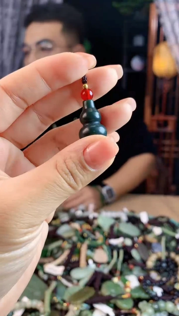 【闪购商品】和田玉挂件未镶嵌多样性发货拍一发一