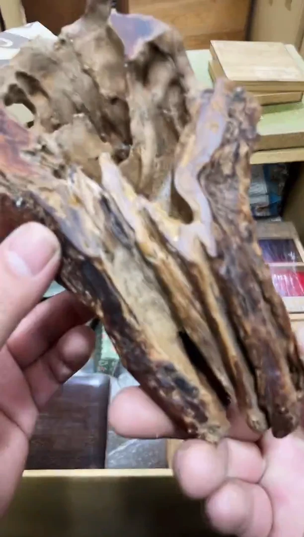 如图所示 阁集工艺品