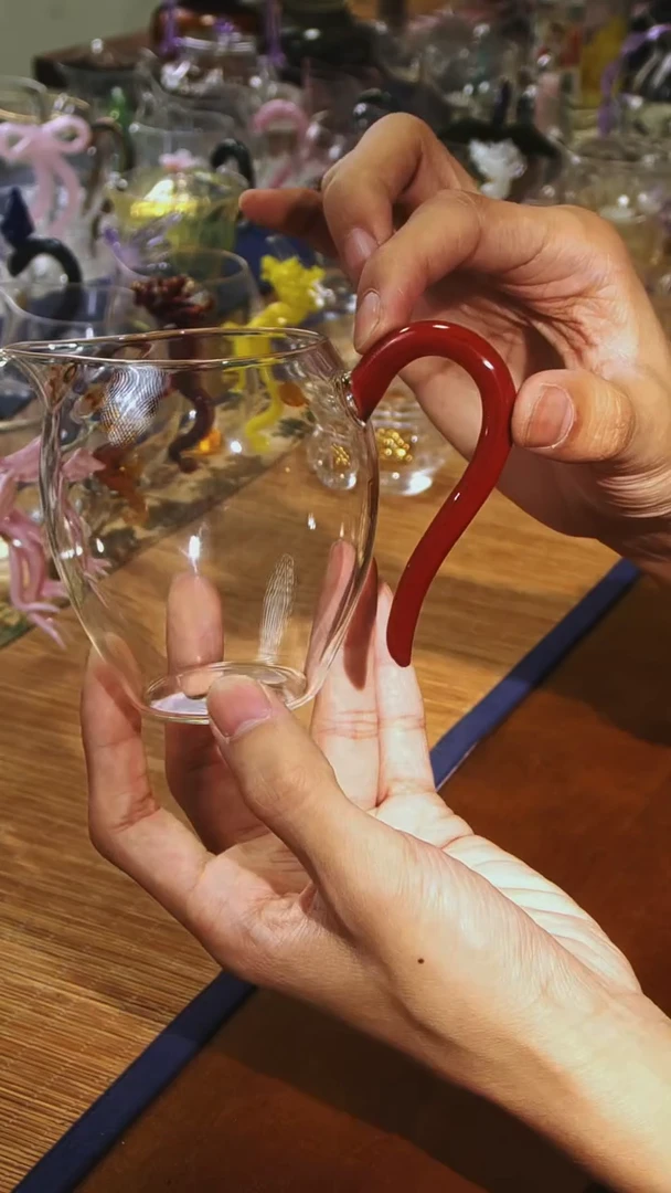 【闪购商品】宫墙红清颜公道杯晶焱金标