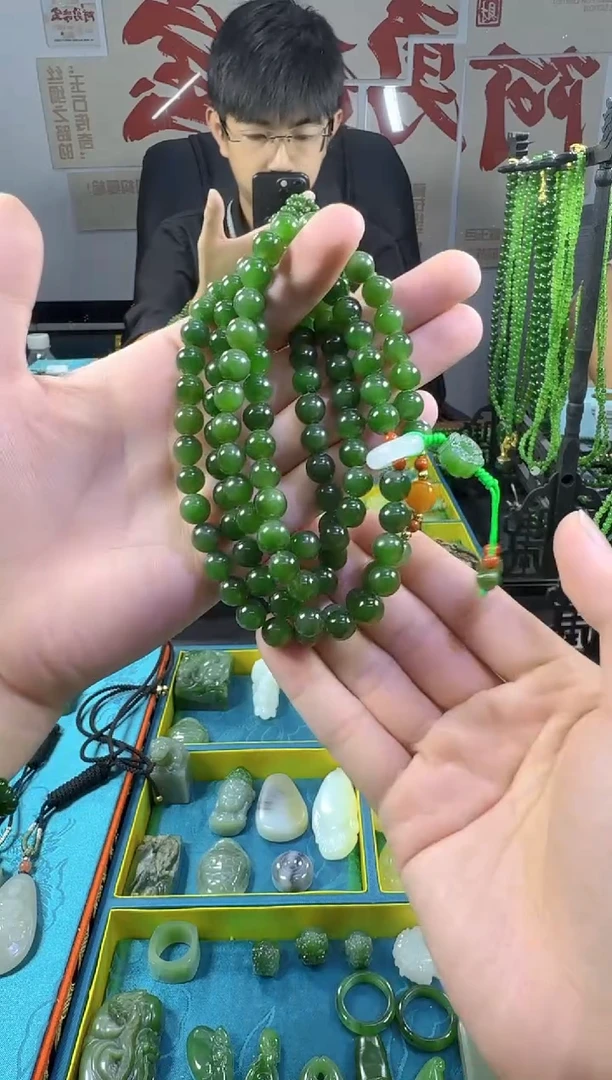 和田玉未镶嵌颈饰14