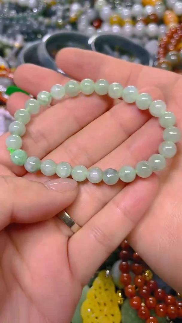 颈饰未镶嵌翡翠7mm/ C /翡翠A货，一件也是批发价