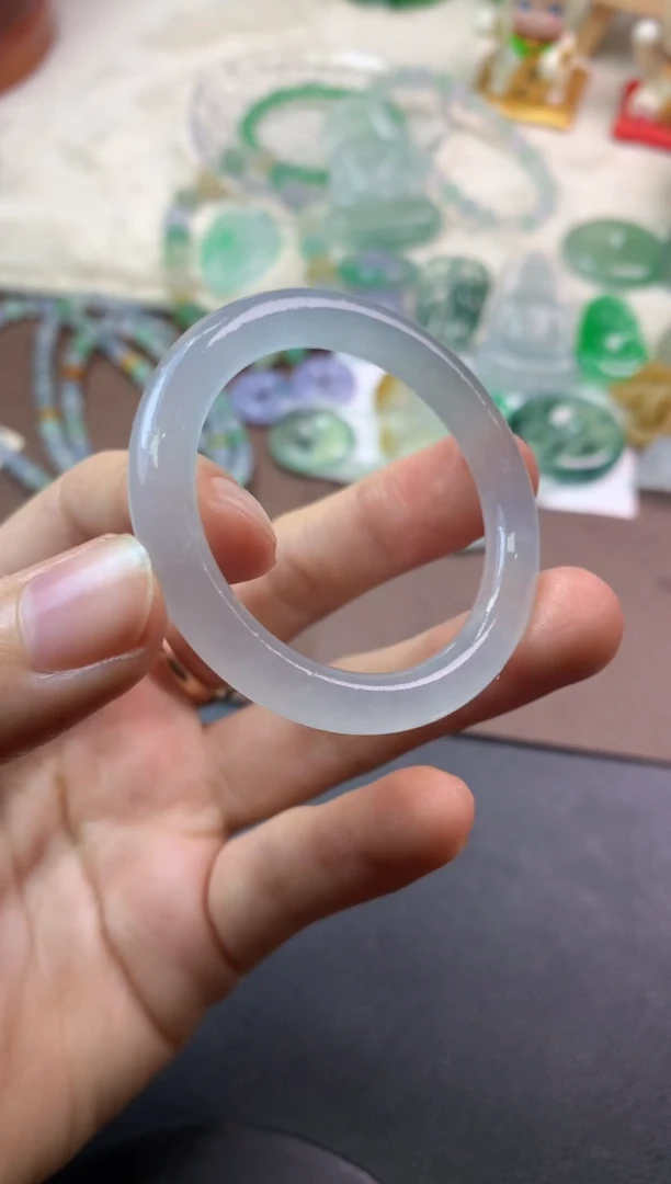 未镶嵌定制翡翠毛货