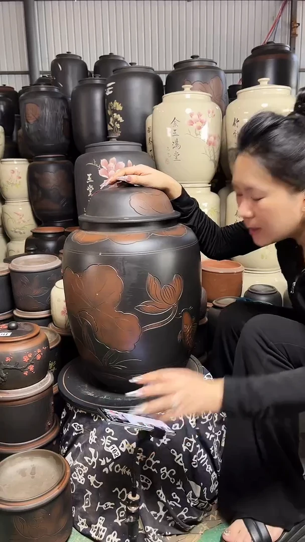 罐完品茶缸 529 高53cm宽34cm口22cm