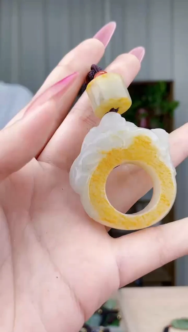 和田玉未镶嵌挂件拍一发一，多样性发货！