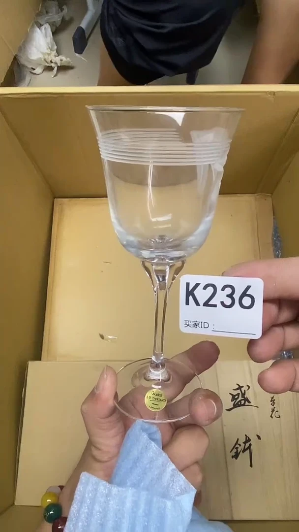 瓷片K236默认微瑕，谨慎参拍  水晶高脚杯