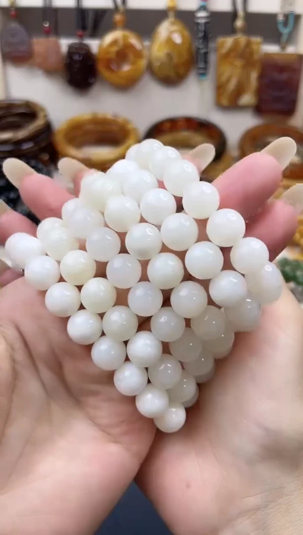 贝壳非金属玉化卡10手串微瑕